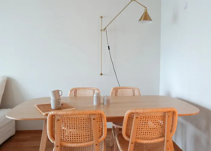 Henniina V Rautatieasema - Free Parking